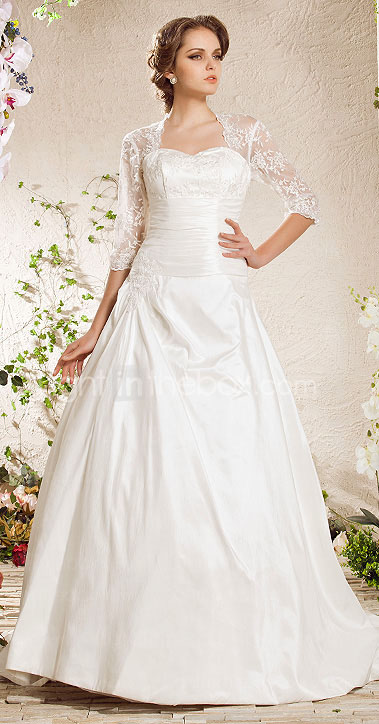 Ball Gown Sweetheart Corte treno raso pizzo abito da diserbo