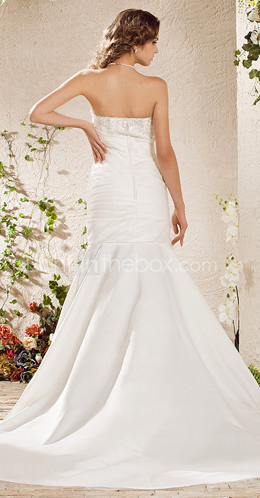 Trompete / Meerjungfrau strapless Kapelle Zug Satin Jäten Kleid