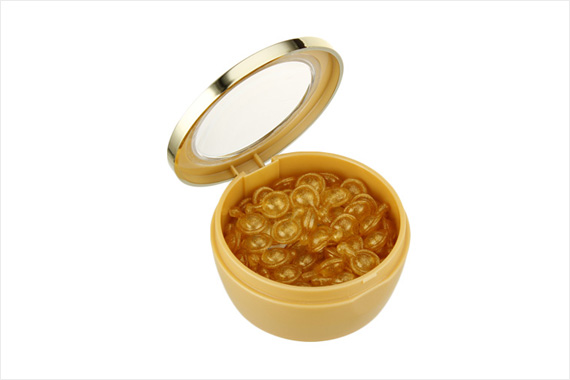 Elizabeth Arden ™ Ceramides Capsules Daily Youth Restoring Eye Serum