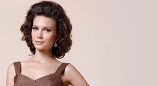 A-line Sweetheart Tea-length Chiffon Mother of the Bride Dress